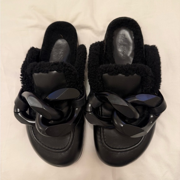 JW ANDERSON Black Shearling Chain Loafer EU 40/US 10 worn once - Picture 3 of 8